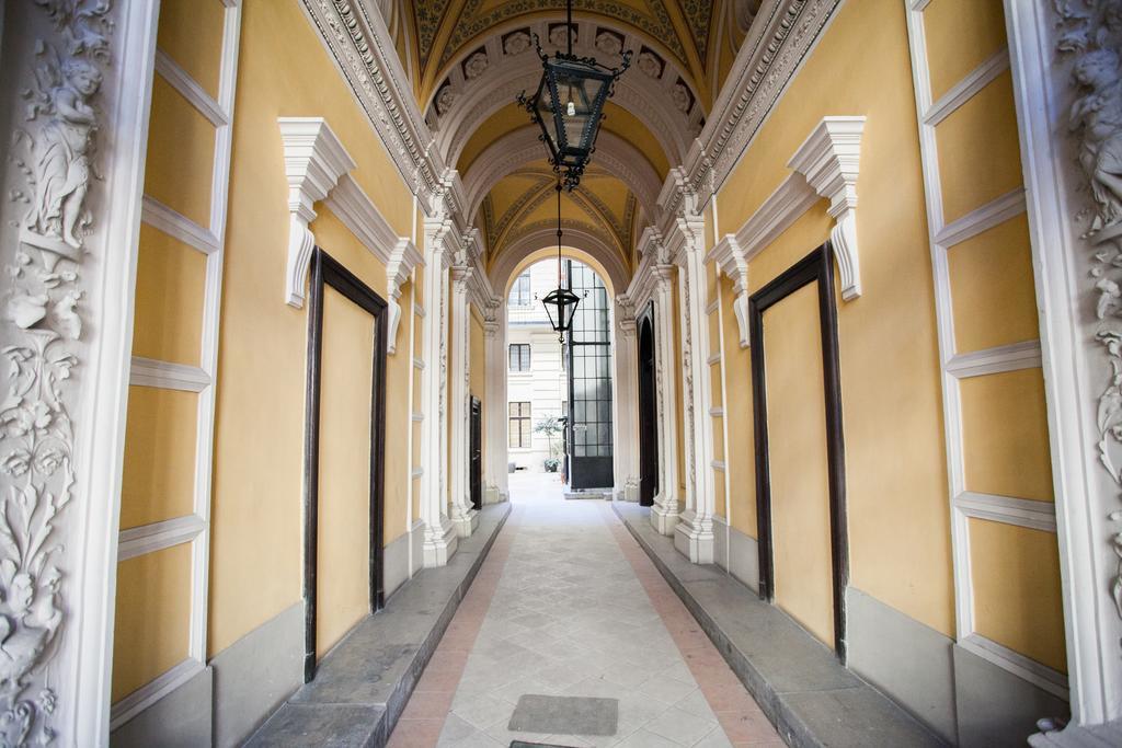 Agora Apartment Budapest Exterior photo